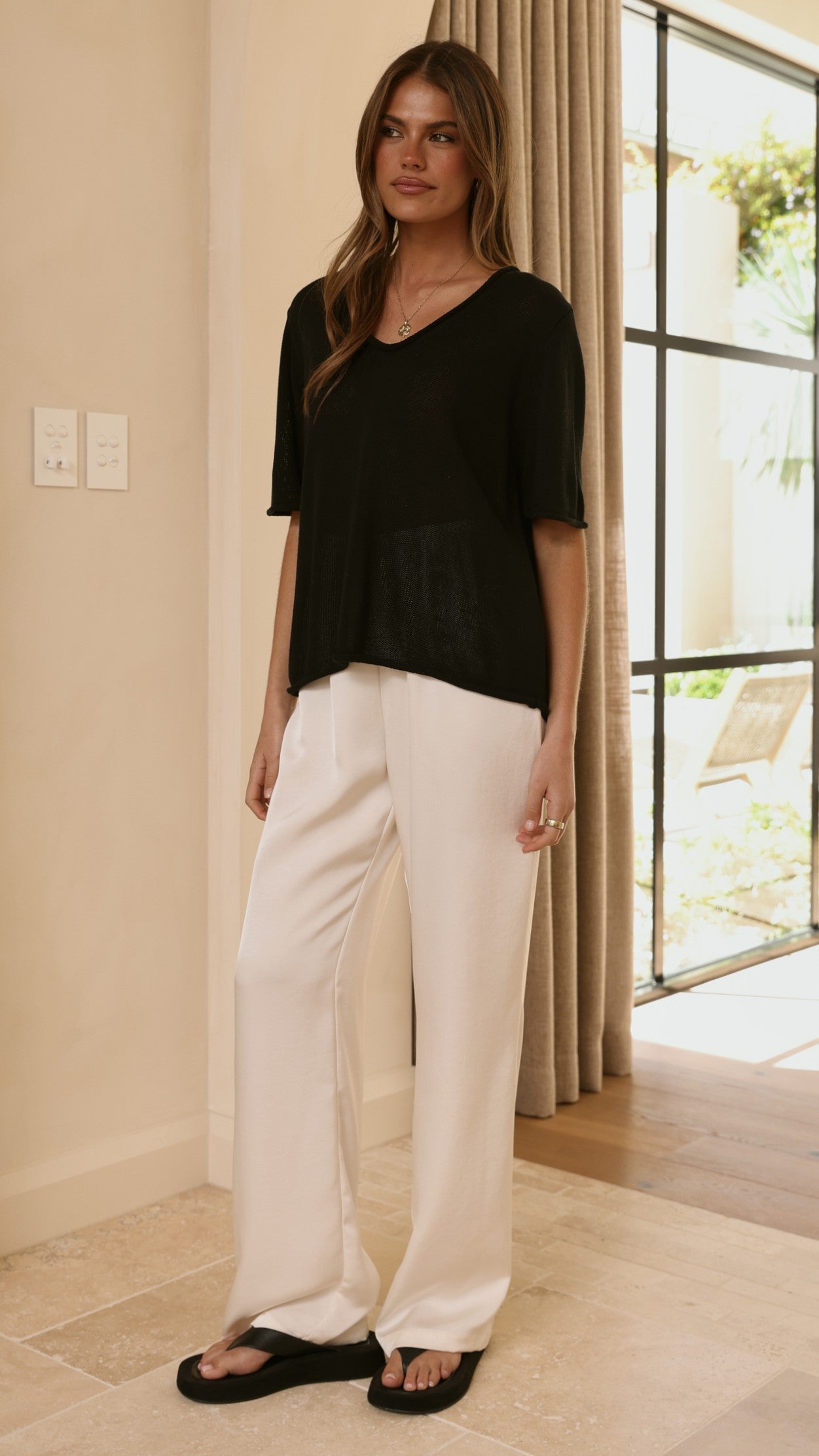 Spring Scoop Neck Tee - Black