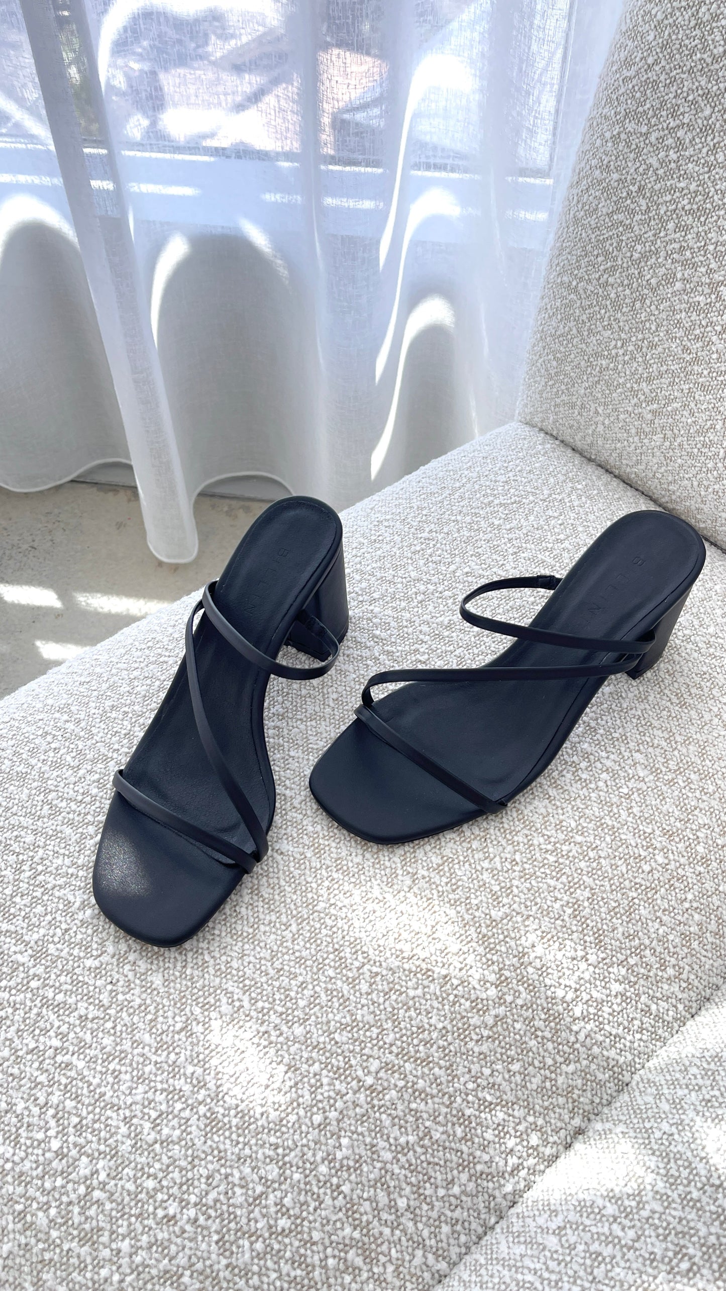 Yazmin Heel - Black