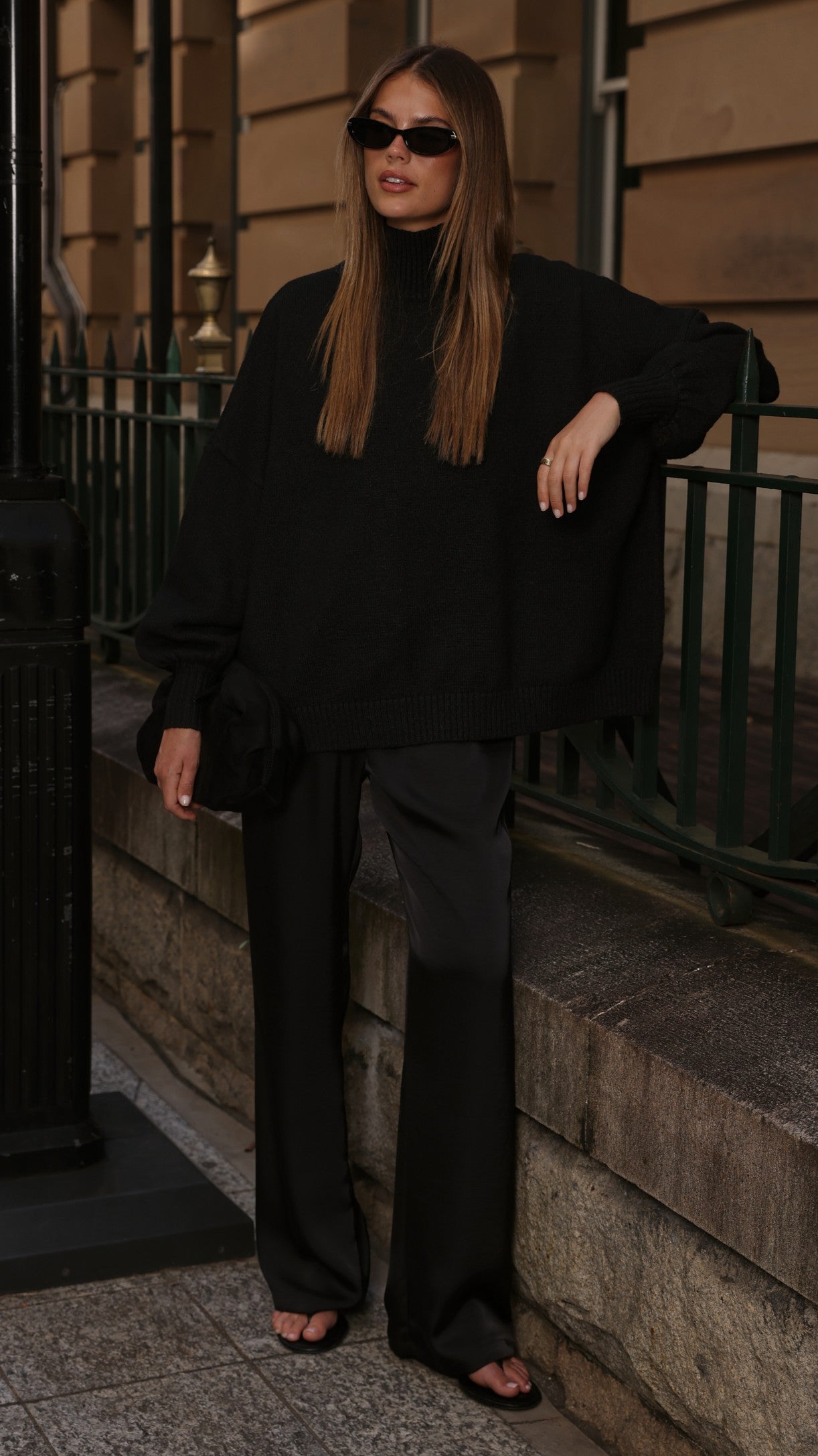 Harita Knitted Sweater - Black