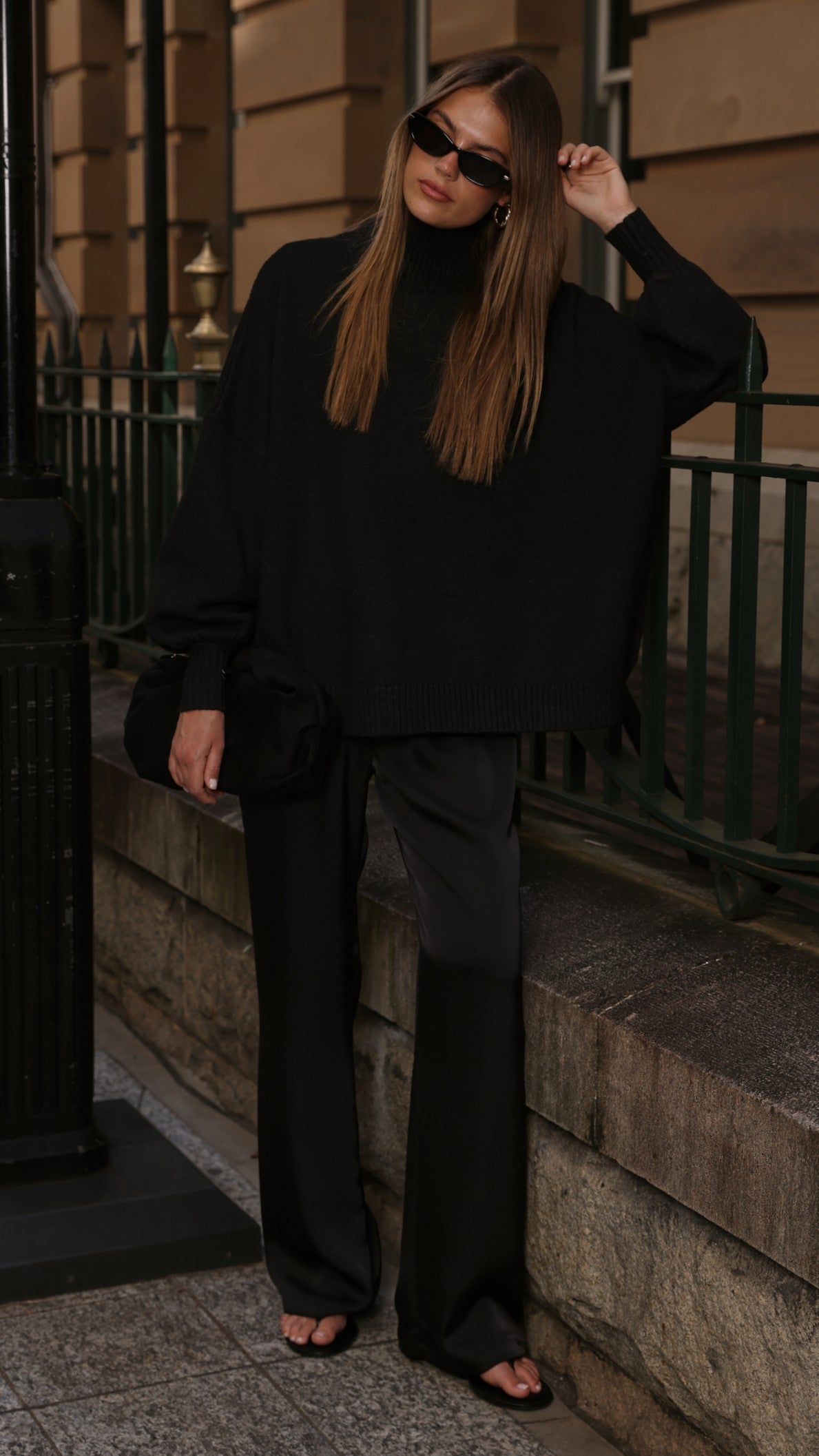 Harita Knitted Sweater - Black