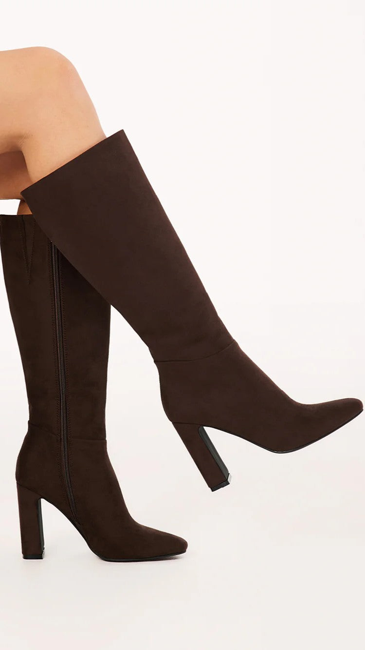 Nakoa Boots - Dark Cacao Suede