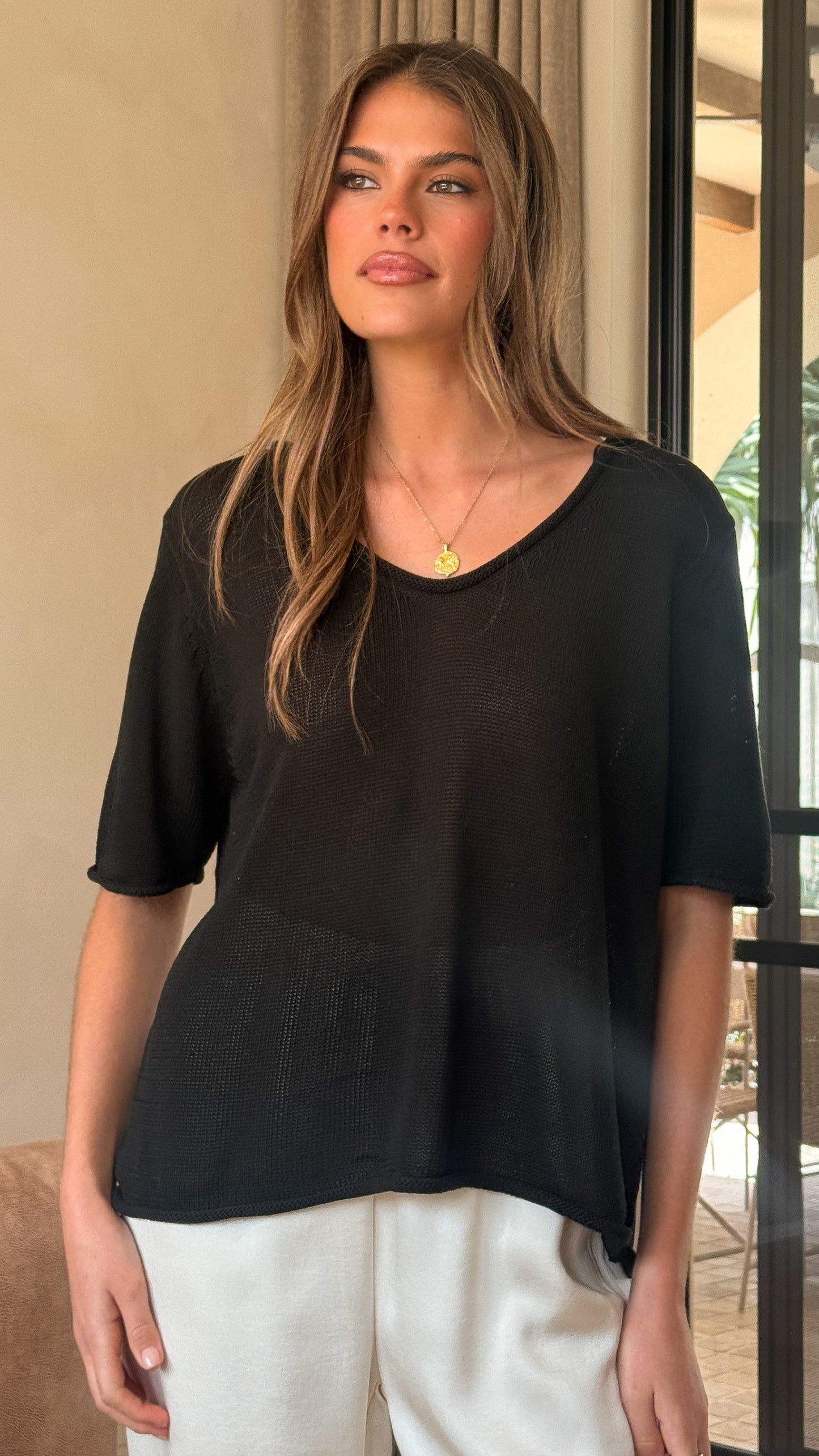 Spring Scoop Neck Tee - Black