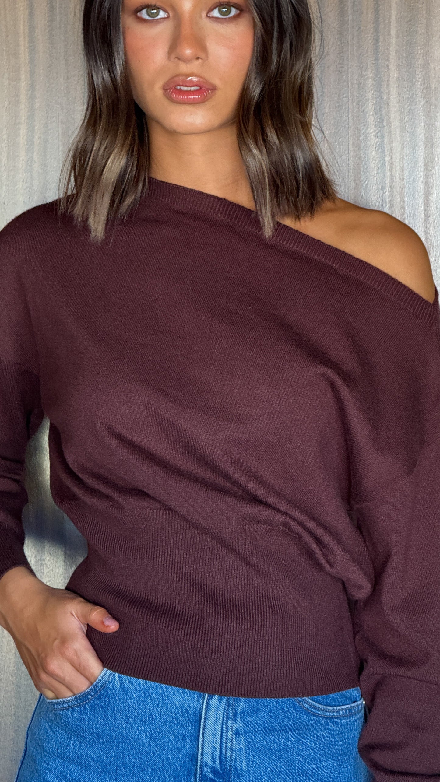 Talia Off Shoulder Top - Chocolate