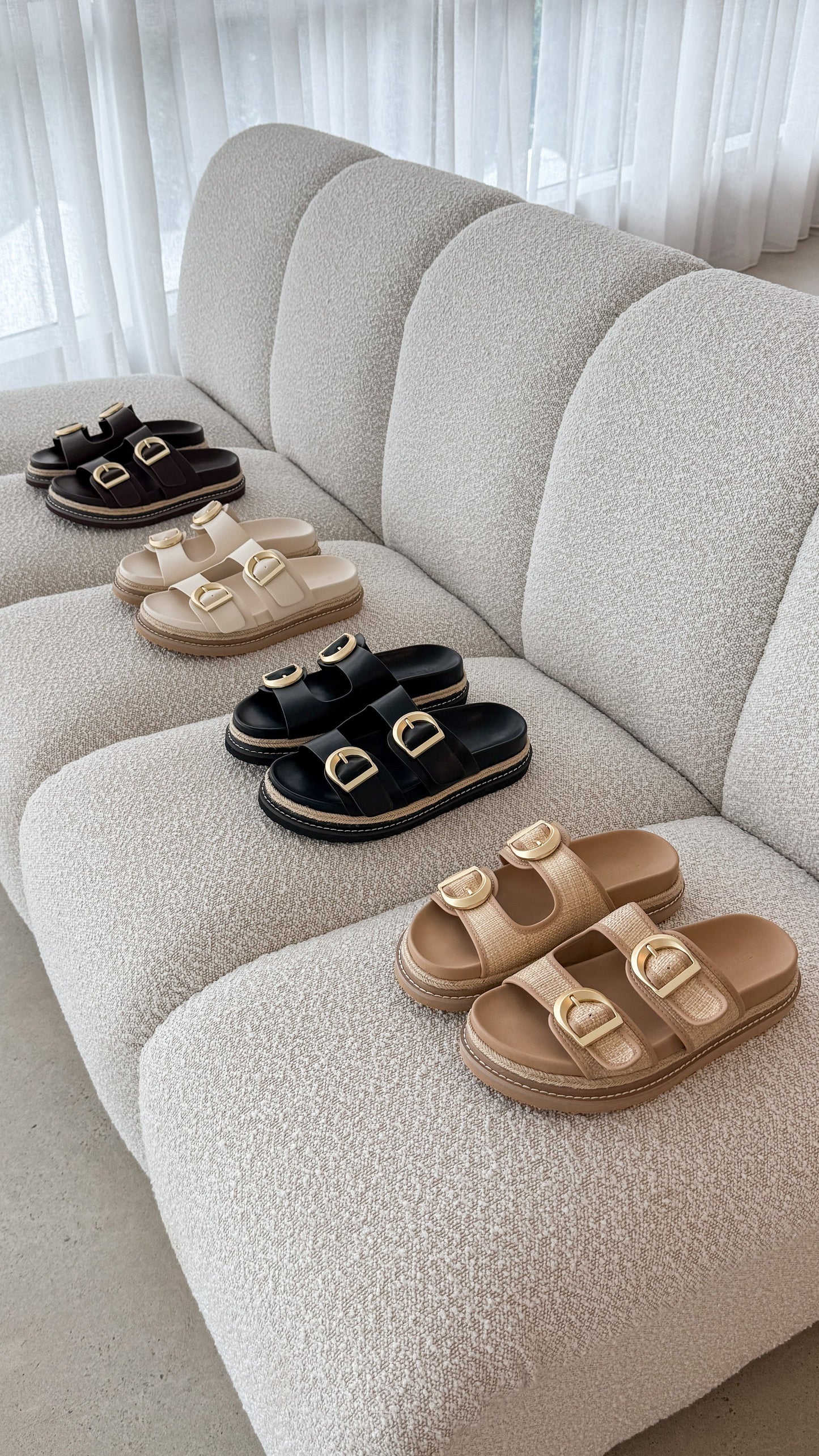 Anora Slide - Chocolate