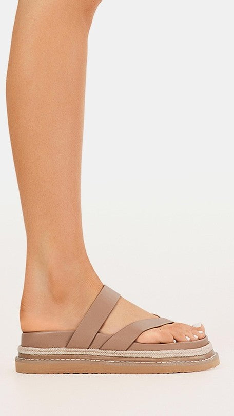 Amia Slide - Light Cashew